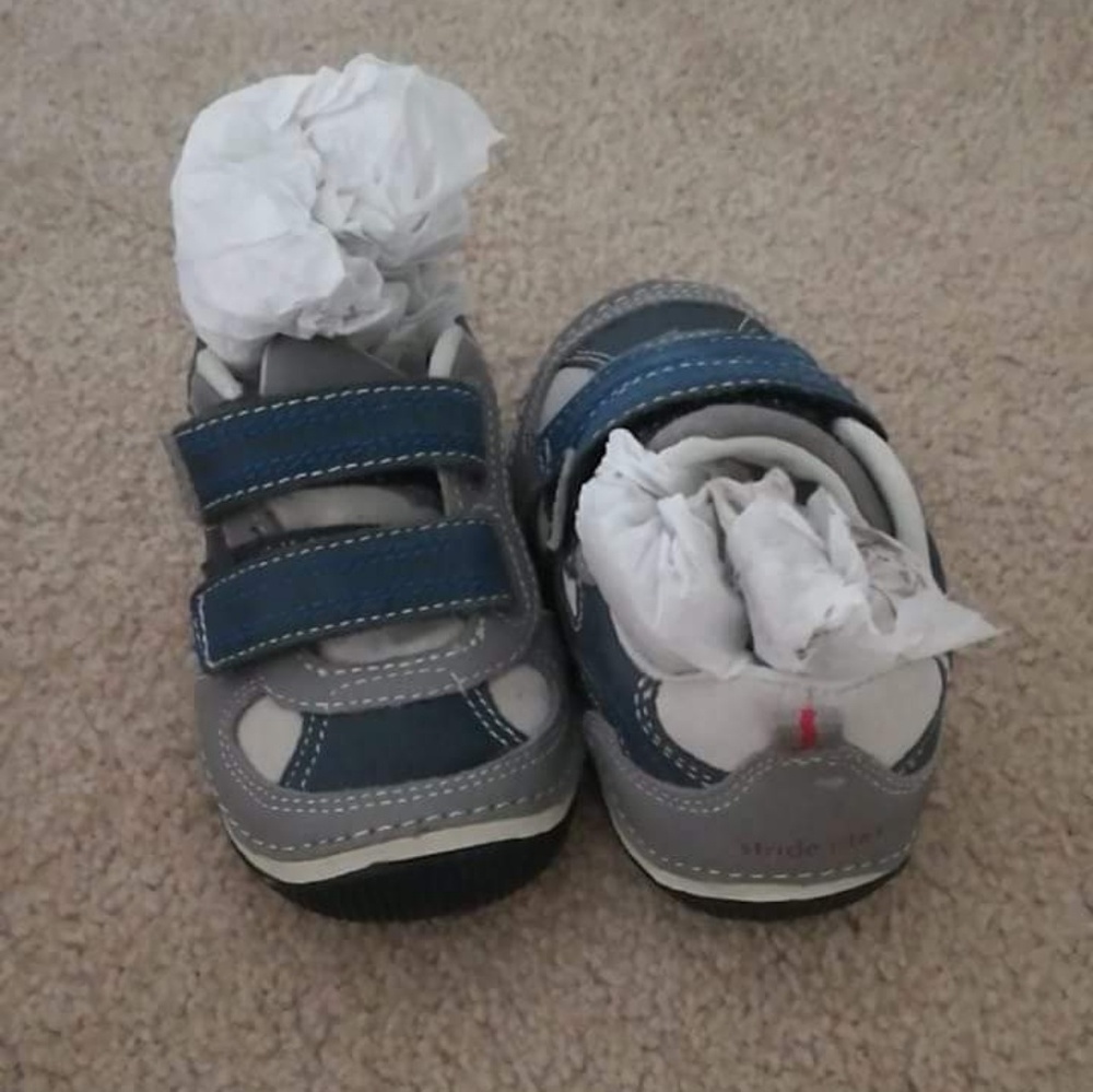Stride rite boys sneakers